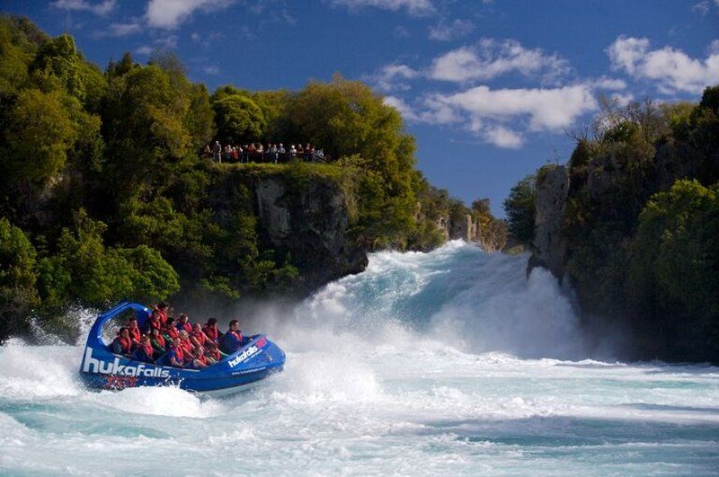 Based By The * Taupo